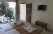 Lobi 5 Kanaya Guest House