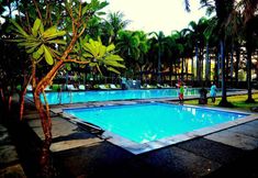Swimming Pool 3 Augusta Hotel Pelabuhan Ratu
