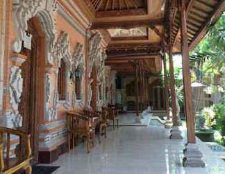 Lobby 2 Ray Homestay