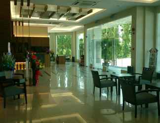 Lobi 2 Amanson sigNature Hotel