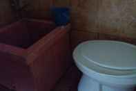 Toilet Kamar Homestay Bunga Lombok