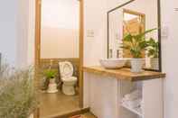In-room Bathroom Dalat Lavita