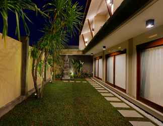 Lobi 2 Iconic Bali Living