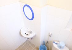 In-room Bathroom 7 1 BR Kebagusan City - Tower Chrysant Lt.10 Unit 10-C-53 by Travelio