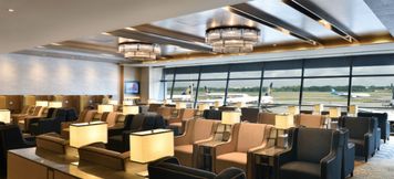 로비 5 Plaza Premium Transit Lounge @ Changi Airport Terminal 1