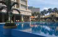 Kolam Renang 5 Windsor Tower Serviced Apartment 