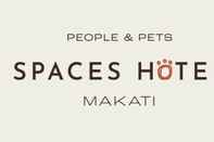 Lobby Spaces Hotel Makati - People and Pets