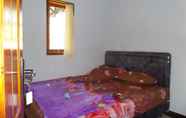 Bedroom 7 Agung Safira Homestay