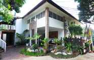 Bangunan 3 Luljetta's Place Garden Suites