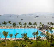 Hồ bơi 2 Vinpearl Resort & Spa Nha Trang Bay 