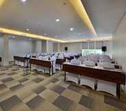 Sảnh chức năng 6 Whiz Prime Hotel Basuki Rahmat Malang