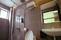 In-room Bathroom Hotel Setia