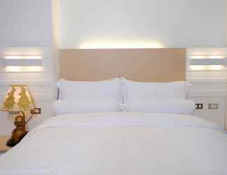 Bedroom 2 3-Star Mystery Hotel in Osmena Highway Manila