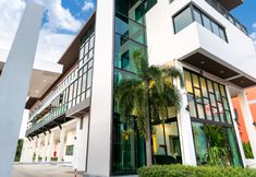 ภายนอกอาคาร 5 The Thames Pool Access Resort & Villa