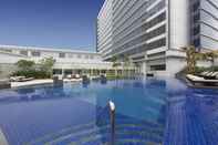 Kolam Renang Sheraton Grand Jakarta Gandaria City Hotel