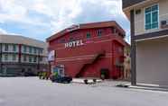 Exterior 2 OYO 756 Muar City Hotel