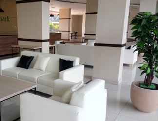 Lobby 2 Easton Park Serpong by Homtel