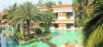 สระว่ายน้ำ 3 The Hideaway Resort