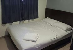 Bedroom 6 Tiong Nam Hotel