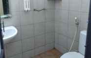 Toilet Kamar 4 Mess Menteng 24