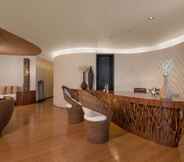 Lobi 4 Discovery Shores Boracay