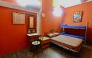 Kamar Tidur 5 Backpacker Cozy Corner Guesthouse