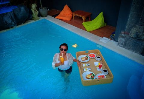 Swimming Pool Svaha Ubud