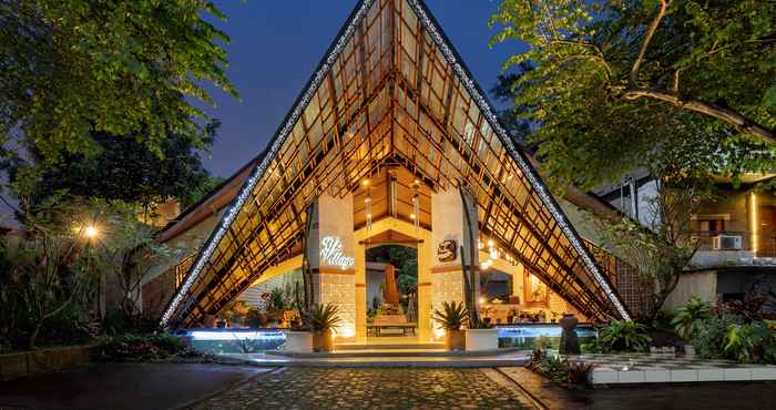 ภายนอกอาคาร The Village Resort Bogor By Waringin Hospitality