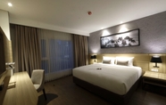 In-room Bathroom 7 Hotel Ayola Lippo Cikarang