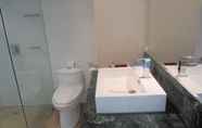 Toilet Kamar 5 Silverwoods Resort 