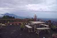 Lobby Ecobromo Homestay