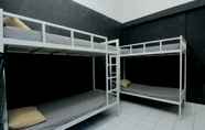 Kamar Tidur 7 Dorm Room at Hostel Backpacker44