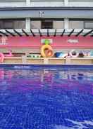 SWIMMING_POOL 