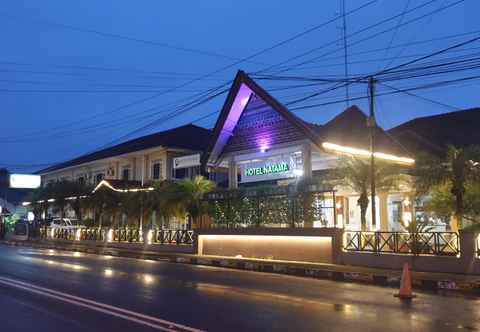 Exterior Hotel Natama Syariah