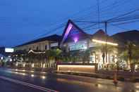 Exterior Hotel Natama Syariah