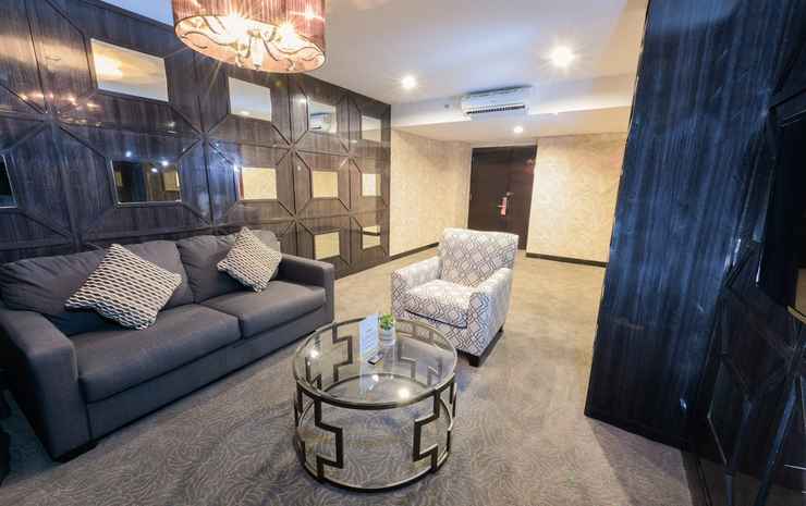 Royal Regantris Cendana Formerly Royal Singosari Surabaya - Cendana Suite