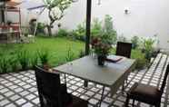 Khu vực công cộng 7 De Riau Cottage by HouseinBandung