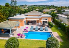 ภายนอกอาคาร 4 Luxury Pool Villa 604