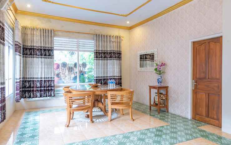 Metro Malioboro Living Jogja - Deluxe Room