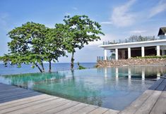 Swimming Pool 2 Rajavilla Lombok Resort 