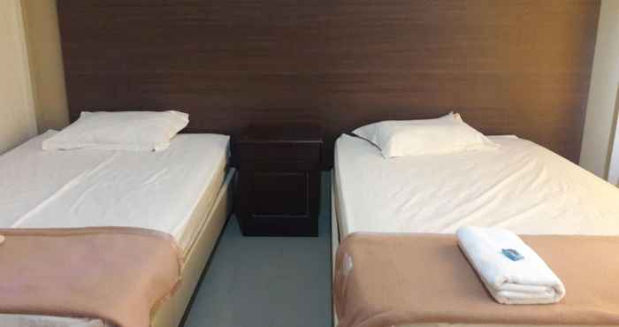 Lobi Hotel Puteri Gading