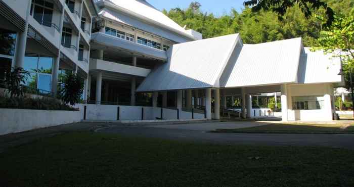 Bên ngoài Greater Mekong Lodge