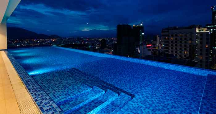 Hồ bơi Nagar Hotel Nha Trang