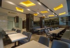 Restaurant 2 Galaxy (Picasso Sky Wing)