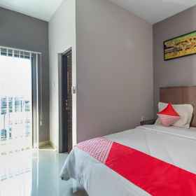 OYO 3255 Enam Delapan Guest House Syariah1 , 飯店GIAT