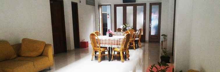 Lobby Standard Room close to Alun Alun Bandung