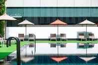 Swimming Pool Mandarin Hotel Managed by Centre Point