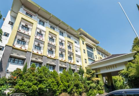 外部的 Capital O 1010 Isola Resort