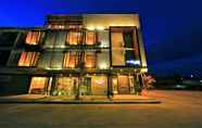 Exterior 2 The Plug hotel @ i-Biz Avenue