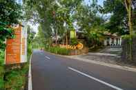 Lobi KOPILIMO Cafe & Homestay